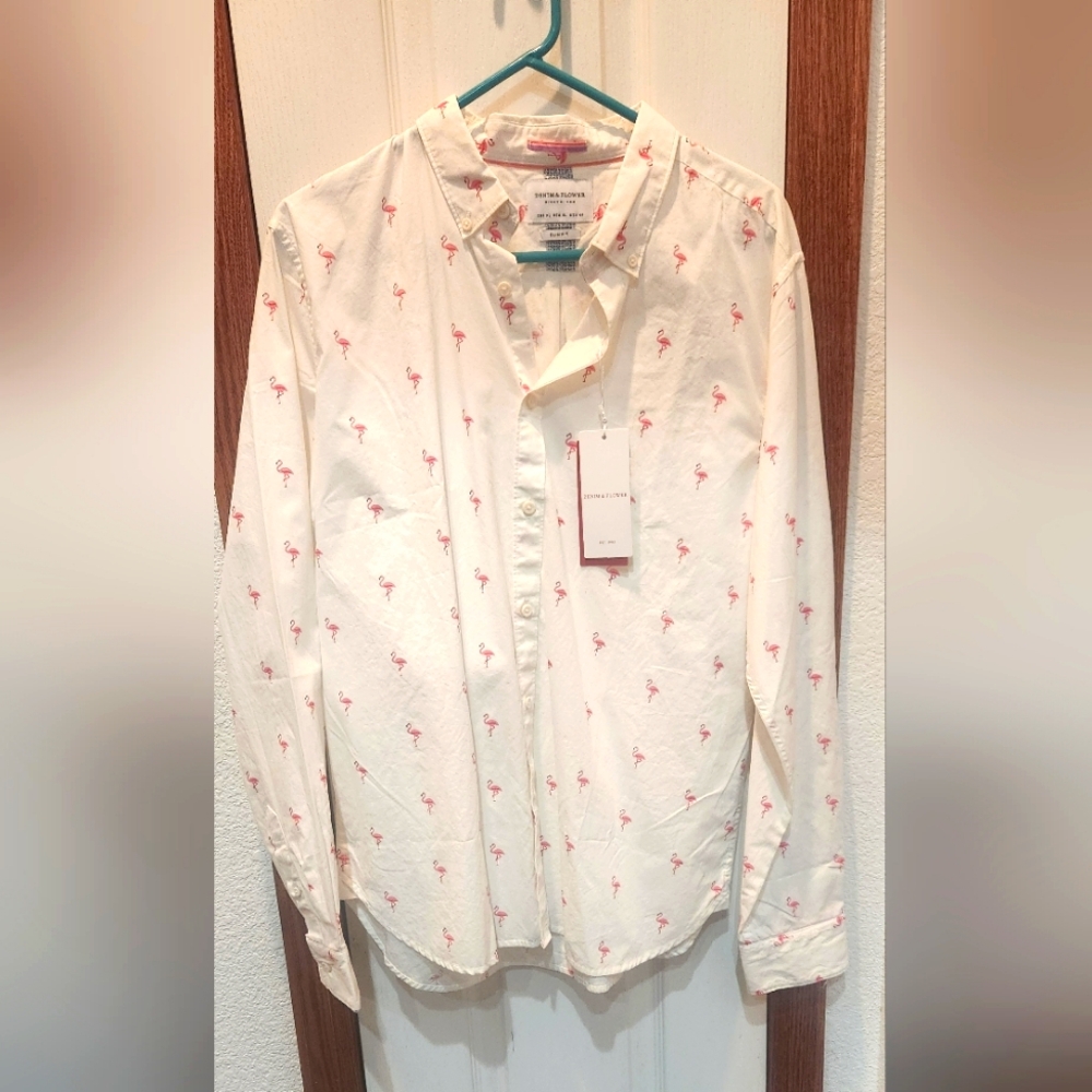 NWT Mens's Denim and Flower Flamingo Button Down